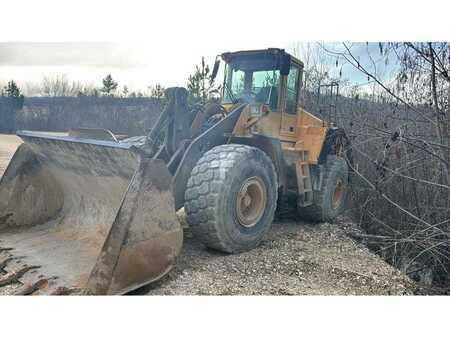 Kolové nakladače 2004 Volvo L150E (6)