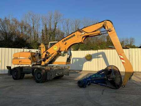 Umschlagbagger 2010 Liebherr A316 LITRONIC (6)