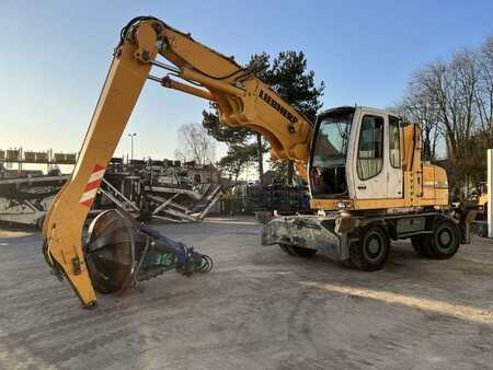 Umschlagbagger 2010 Liebherr A316 LITRONIC (8)