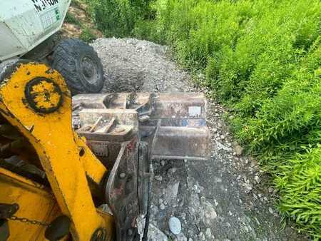 Kettenbagger 2012 JCB JZ140LC MACHINE SUISSE (9)