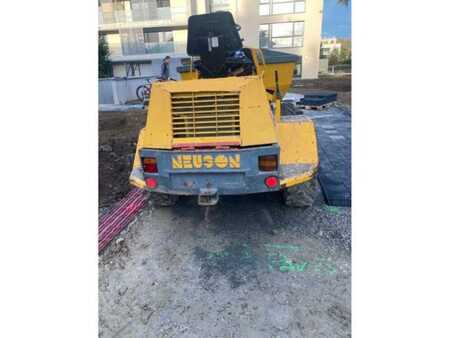 Tombereau sur chenilles 1996 Neuson DHK 6002H (12)