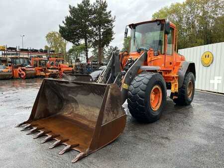 Radlader 2005 Volvo L60E (2)