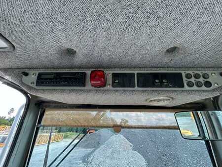 Pale Cingolate 1999 Liebherr LR 632 MACHINE SUISSE (29)