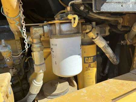 Chargeuse sur chenilles 2002 Caterpillar 963C - POUR PIECES (38)