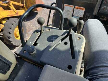 Chargeuse sur chenilles 2002 Caterpillar 963C - POUR PIECES (49)