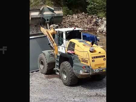 Chargeuse sur pneus 2015 Liebherr L566 (7)