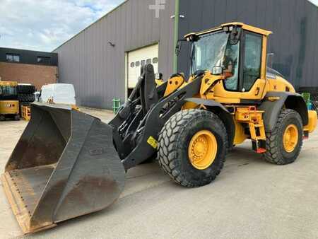 Kolové nakladače 2018 Volvo L90H (2)