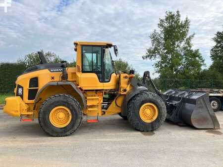 Kolové nakladače 2018 Volvo L90H (3)