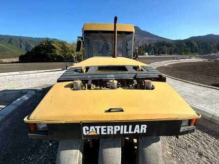 Válce s gumovými koly 2004 Caterpillar PS300B (13)
