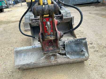 Minibagger 2012 New Holland Construction E50B SR (37)
