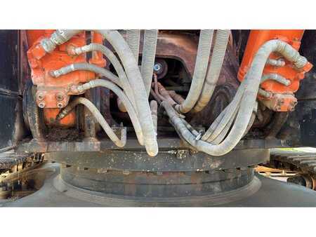 Escavatori cingolati 2017 Hitachi ZX490LCH (29)