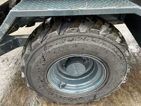 Mobilní bagry 2013 Hyundai ROBEX 55W-9 / R55W-9 (27)