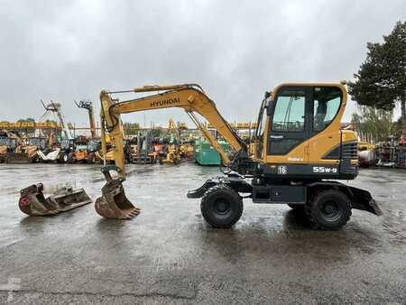 Mobilní bagry 2013 Hyundai ROBEX 55W-9 / R55W-9 (4)