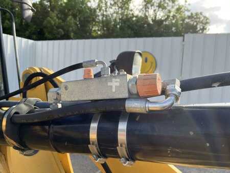 Sonstige 2012 Caterpillar 906H (20)