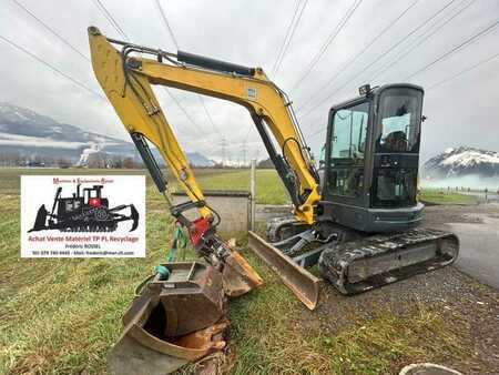 Mini Escavatori 2012 New Holland Construction E50B SR (1)