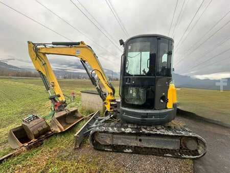 Mini Escavatori 2012 New Holland Construction E50B SR (2)