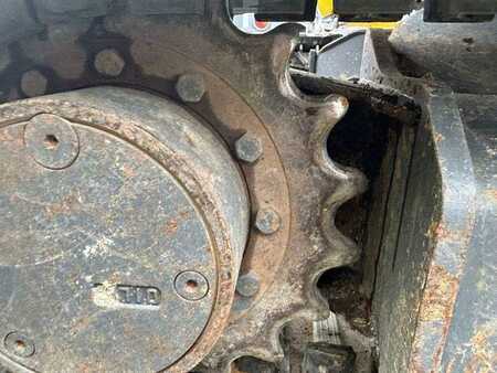 Mini Escavatori 2012 New Holland Construction E50B SR (32)