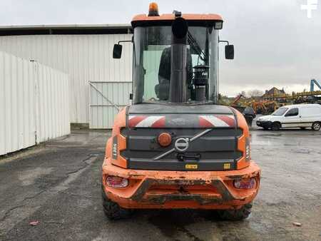 Pyöräkuormaajat 2014 Volvo L30G (10)