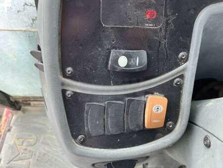 Sonstige 2002 Caterpillar 432D (45)