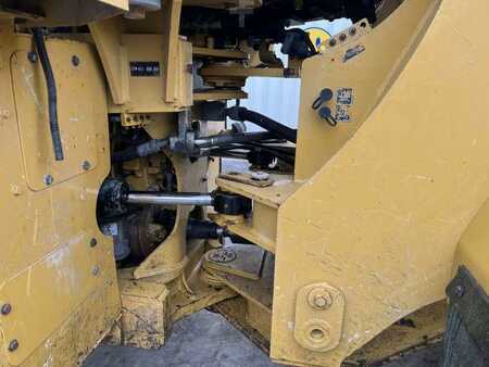 Pyöräkuormaajat 2013 Caterpillar 950K (23)