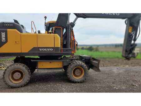Pyöräkaivinkoneet  2021 Volvo EW180E (2)