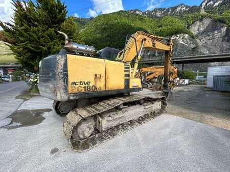 Bæltegraver 2000 Komatsu PC180LC-6K MACHINE SUISSE (13)