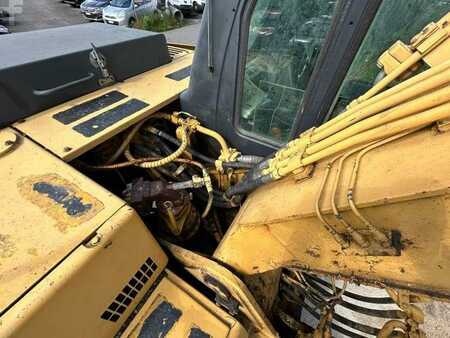 Bæltegraver 2000 Komatsu PC180LC-6K MACHINE SUISSE (32)