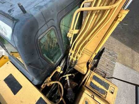 Bæltegraver 2000 Komatsu PC180LC-6K MACHINE SUISSE (37)