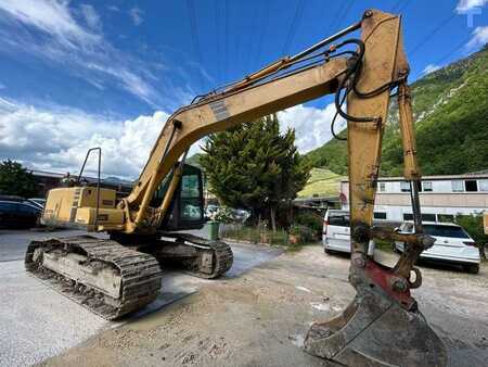 Bæltegraver 2000 Komatsu PC180LC-6K MACHINE SUISSE (4)