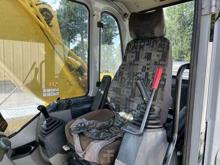 Telakaivinkoneet  2007 New Holland Construction E215B (44)