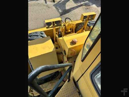 Telaketjupuskutraktorit 1990 Caterpillar 824C DEPOT MADRID (6)