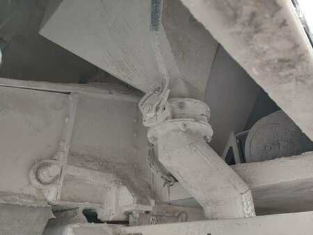 Altri 2004 Unimog UNIMOG U500 (26)