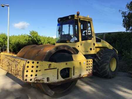 Sheepsfoot rollers 2011 BOMAG BW 226 DI-4 BVC (1)