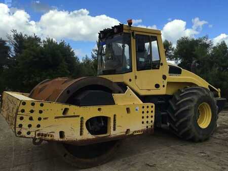 Sheepsfoot rollers 2011 BOMAG BW 226 DI-4 BVC (2)