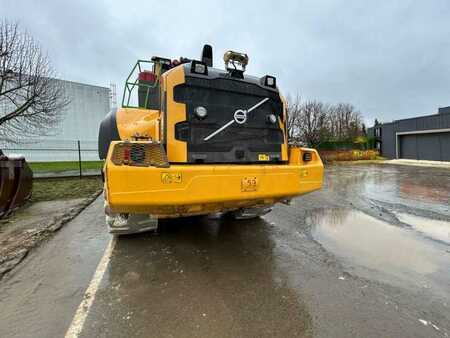 Kolové nakladače 2018 Volvo L220H (14)