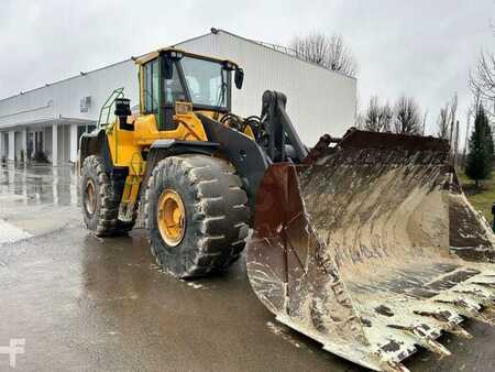 Kolové nakladače 2018 Volvo L220H (3)