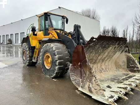 Kolové nakladače 2018 Volvo L220H (6)