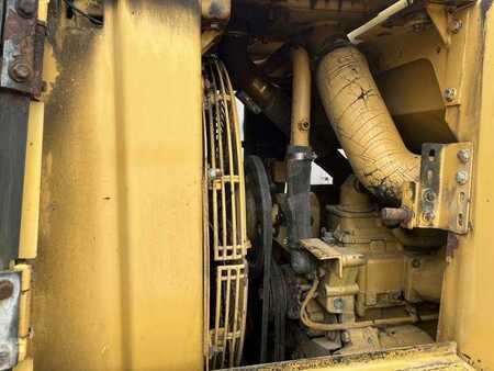 Pale Cingolate 1988 Caterpillar 943 (27)