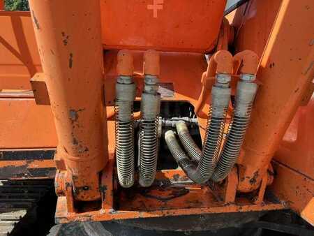 Bæltegraver 1987 Hitachi UH073 (18)