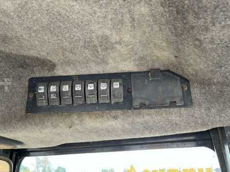 Ostatní 1998 Caterpillar 428C (43)