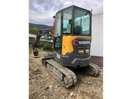 Minikaivinkoneet 2019 Volvo ECR25D (2)