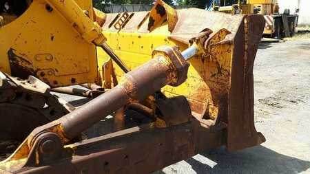 Telaketjupuskutraktorit 1975 Caterpillar D8K + Porte Engins (14)