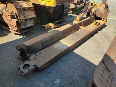 Telaketjupuskutraktorit 1975 Caterpillar D8K + Porte Engins (16)