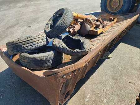 Telaketjupuskutraktorit 1975 Caterpillar D8K + Porte Engins (24)
