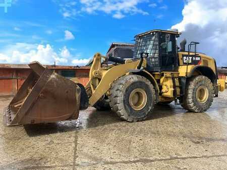 Pyöräkuormaajat 2019 Caterpillar 966M (1)