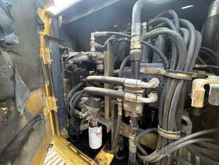 Telakaivinkoneet  2006 New Holland Construction E145 (18)