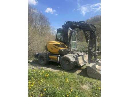 Mobilní bagry 2020 Mecalac 9MWR (2)