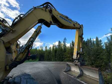 Mobilní bagry 2008 Komatsu PW98MR-6 (19)