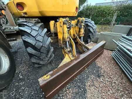Mobilní bagry 2008 Komatsu PW98MR-6 (26)