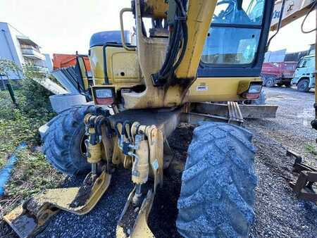 Mobilní bagry 2008 Komatsu PW98MR-6 (32)